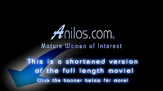 Busty chick je drgnjenje svojo piko