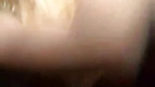 Zajebal otroka z majhno rit in cum na obraz