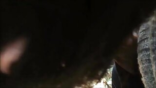 Pohotni mož sklene njene lepe milf žene za lase in sesa njegovega tiča