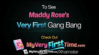 Precej rjavolaska milf žena se zajebajte trdega pasjega stila v četrtek zvečer doma, uživajte