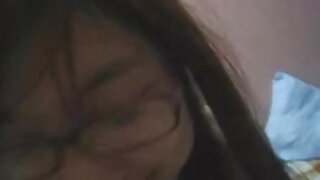 Vroča babe ima medrasni seks