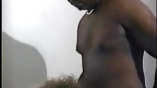 Še en poželjiv mož in njena lepa žena se igrata seks zabavno z nogami,!prekleto!