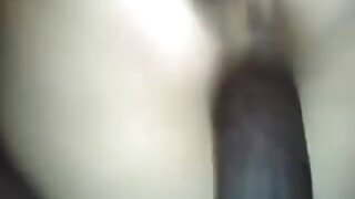 Seksi babe Victoria daje glavo