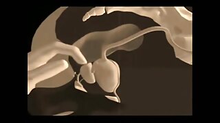 Hottie se igra s svojim velikim dildom