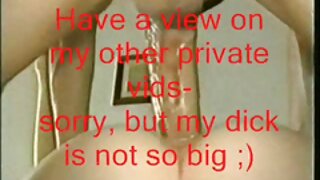 Tako lepa rjavolaska žena zaniči tiča, nato pa odlično jebi pasji stil, uživajte