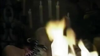 Črni frajer je svojo lepo latinsko rjavolasko ženo dal sesati tiča, preden gre v službo