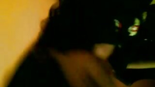 Ljubiteljski najstniki na kavču prekleto