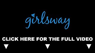 Seks igračka pride v muco