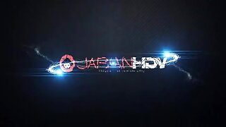 Prsata blondinka liže seske