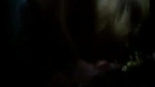 Punca zanič kurac in pofukam njeno nežno muco