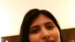 Nežno blowjob od rjavolaske dekle