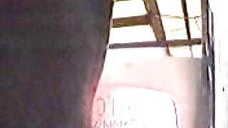 Mlado dekle naredi prvo fahanje